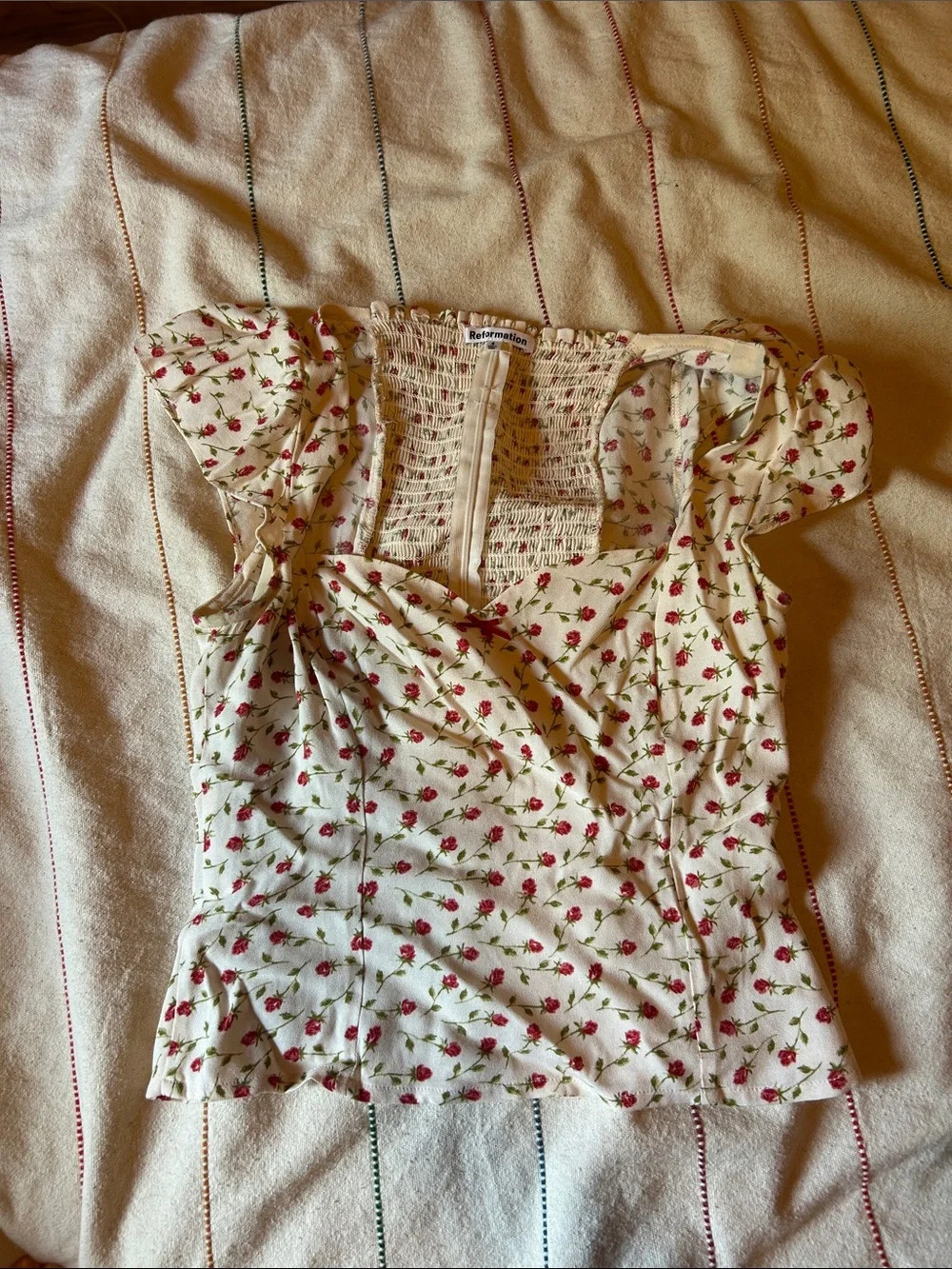 Reformation Floral Smocked Puff-Sleeve Top in Cream with Red Rose Print